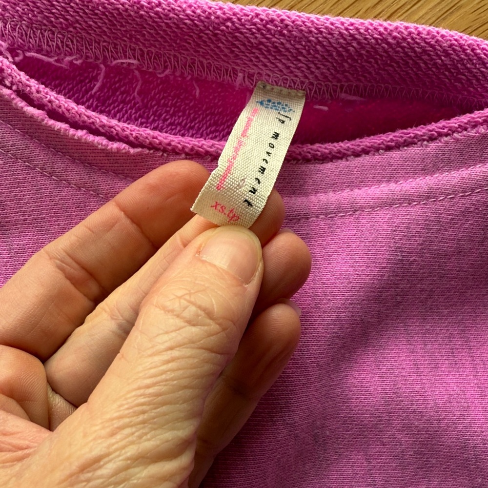 Free People Fuchsia Long Sleeve Sweatshirt size XS - Picture 3 of 5